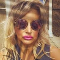 70+ "Farrow" profiles