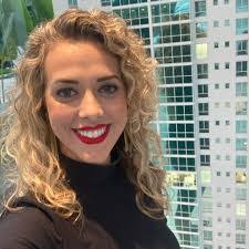 Juliana Foss's Instagram, Twitter & Facebook