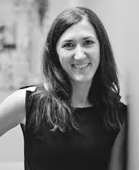 Lea Klein's Instagram, Twitter & Facebook