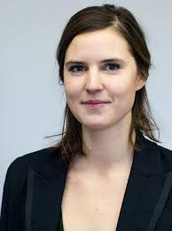 Barbara Standke's Instagram, Twitter & Facebook