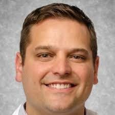 Brett Sperry's Instagram, Twitter & Facebook