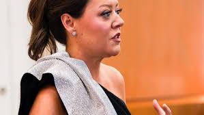 Nashville songwriter Hillary Lindsey to join Songwriters Hall of Fame