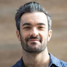 Samuel Mann's Instagram, Twitter & Facebook