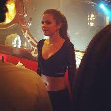 Kaa and selena part 3. Selena Gomez Slow Down Musikvideo Preview Selena Gomez Photos Selena Selena Gomez Style