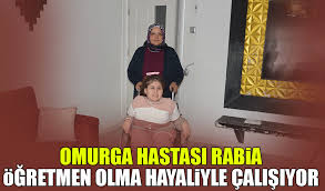 Omurga hastası Rabia, öğretmen olma hayaliyle çalışıyor