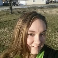 Tara Renfro's Instagram, Twitter & Facebook