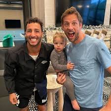 Amira pocher grabs the eye of the pubic being the spouse of a renowned entertainer, tvs host, and professional comic oliver pocher. Amira Pocher Oliver Pocher Freuen Sich Uber Ihr Zweites Baby Gala De