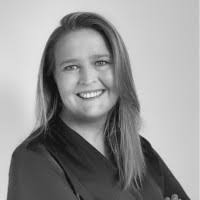 40+ "Amanda Dekker" profiles