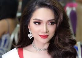 Người chuyển giới (tiếng anh: HÆ°Æ¡ng Giang Báº¥t Ngá» Lá»t Top 50 Phá»¥ Ná»¯ áº£nh HÆ°á»Ÿng Nháº¥t Viá»‡t Nam 2018 Tin Tá»©c Má»›i Nháº¥t 24h Ä'á»c Bao Lao Ä'á»™ng Online Laodong Vn