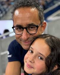 Sarah Ouslander Gretczko (@redheadmama79) • Threads, Say more