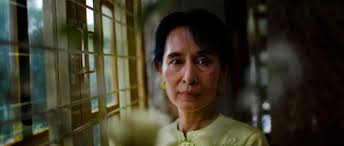 Krany，拉丁转写：aung san suu kyi，/aʊŋˌsæn.suːˈtʃiː/,緬甸語發音：àʊɴ sʰáɴ sṵ tɕì；1945年6月19日－），缅甸的政治家及作家，現任國務資政、緬甸外交部部長及緬甸總統府辦公室. Jzqxiosd8ohvem
