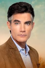 Leonel Montes Larraguibel in Quererlo Todo