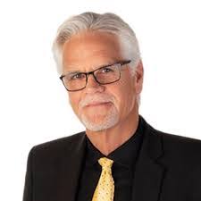 Michael Brobeck's Instagram, Twitter & Facebook