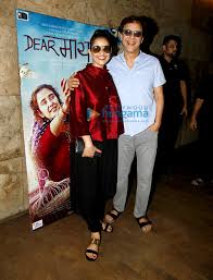 Romantic song from first love letter (1991) starring manisha koirala, vivek mushran, beena, chunky pandey. Rekha And Others Grace The Special Screening Of Dear Maya Manisha Koirala Vidhu Vinod Chopra Images Bollywood Hungama