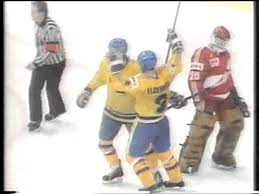 1987 → the 1986 ice hockey world championships took place in the soviet union from 12 to 28 april. Vm Guldet I Ishockey 1987 Guldfrossan Pa Tv Del 7 Av 8 Lilla Sportspegeln Youtube
