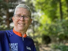 Cyclist receives donation from stranger