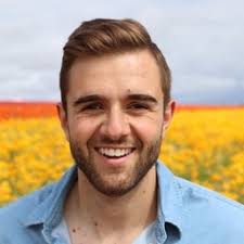 Clint Simone's Instagram, Twitter & Facebook