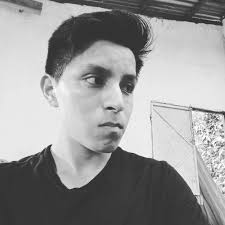 No quería hacer un chiste sobre su como decirlo... pequeño problema porque  me parece cruel burlarse pero confieso que si me dio risa ( con culpa ) por  su comentario :c Le chat 🐾