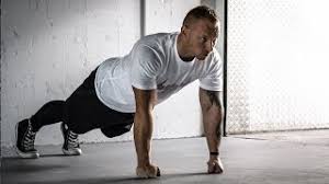 Trainingsplan für einsteiger mit dem eigenen körpergewicht | zuhause trainieren ohne geräte. Oberkorper Workout Fur Zuhause Brust Rucken Training Zum Mitmachen Calisthenics Fur Anfanger Youtube