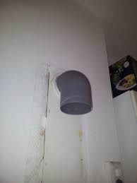 Bei der bomann du 652 dunstabzugshaube handelt es sich um eine klassisch designte, innovativ ausgestattete sowie hochwertig verarbeitete wandhaube für den ab. Hilfe Montage Dunstabzugshaube Kuchen Forum