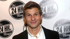 Cirque Musica Holiday Wonderland