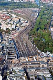 Der Tiefbahnhof Stuttgart21 Ist Zur Halfte Fertig Stuttgart Badische Zeitung