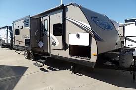 Book & save big on rv rentals from private owners. Rv Rental Rapid City Big Selection Of Low Cost Campers Motorhomes Go Rv Rentals