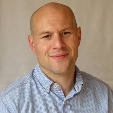 Lisa Narramore's Instagram, Twitter & Facebook