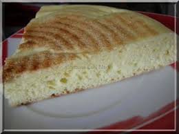 Voici Une Delicieuse Galette Que M A Fait Decouvrir Kaouther Du Blog Culinary Delights Je La Faisais Souvent Pendant Le Ramadan C Est Une Food Galette Yummy