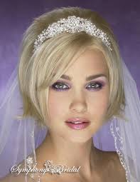 New short hairstyles 2020 fashion trend is a must try hairstyle this year, just choose a new short hairstyle 2020 from many and just go to your hairstylist and ask him to make exactly the same. My Tiara Short Wedding Hair Short Bridal Hair Short Hair Bride