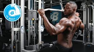 And even an undeveloped erector spinae will have enough mass to bulge out past the spine. 10 Best Back Workout Exercises For Building Muscle