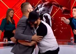 Na polsat.pl znajdziesz informacje, program tv, dowiesz się więcej o naszych programach i gwiazdach telewizji. Awantura W Studiu Polsatu Sport Goscie Prawie Sie Pobili Wideo Ciekawostki Maxxx News Rmf Maxxx