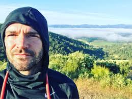 Kwajalyn Brown (or should I say Drop Dead Diva Judge Tara Flint) gets a  touch up between takes of 34 Inches. Loving the hair Kwajalyn :D As always,  we'll keep you posted