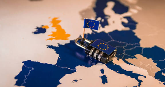 european universal healthcare system 2025 nhs germany france comparison