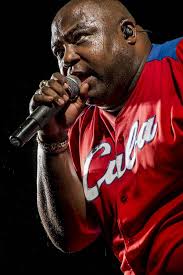 Alexander Abreu pasa por Santa Clara en su vuelta al mundo › Cultura ›  Granma