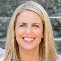 Amy Spraggins's Instagram, Twitter & Facebook