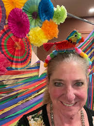 Susan Twedt's Instagram, Twitter & Facebook