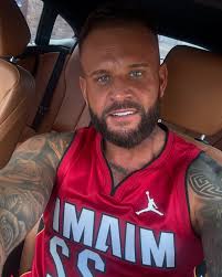 Alan Benn (@alanbenn82) • Instagram photos and videos