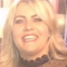 Dublin mum Karen Geraghty Hanlon dropped five stone while still eating the  food she loves