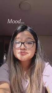 Karla Meredith's Instagram, Twitter & Facebook