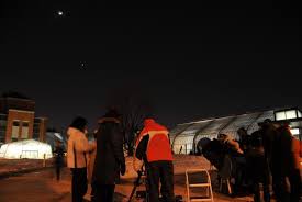 Maybe you would like to learn more about one of these? La Journee Internationale De L Astronomie Passion Et Partage Blogue Espace Pour La Vie