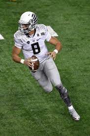 Oregon Ducks Football Uniforms Like Repin Follow Noelito Flow Instagram Http Www Instagram Com Noelitofl Oregon Ducks Football Ducks Football Oregon Ducks