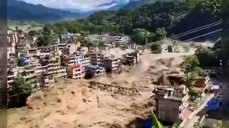 नेपाल की बाढ़ में 384 यात्री लापता, 105 भारतीय भी शामिल; जानें क्यों बिहार-UP की बढ़ी चिंता - News TV India