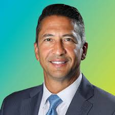 100 Advisors to Watch