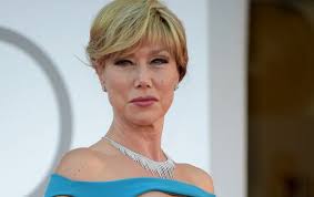 La carriera di Nancy Brilli tra teatro, cinema e serie TV