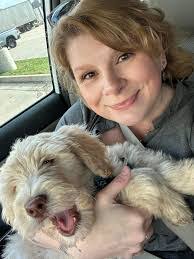 Sonia Shepherd's Instagram, Twitter & Facebook