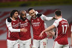 Úvodní duel čtvrtfinále evropské ligy je klíčem k postupu, slávisté neskrývají touhu vstřelit na venkovním hřišti gól, který má v arsenal má ovšem defenzívu také zdecimovanou, chybí luiz a krajní obránce tierney. Dvklnj9flg7h5m