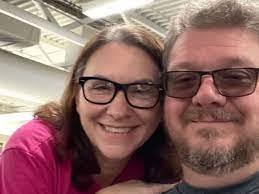 Stephanie Nowell's Instagram, Twitter & Facebook