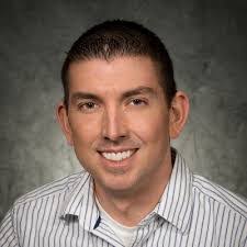 Daniel Hendren's Instagram, Twitter & Facebook