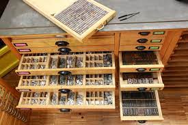 We have stock of all products, please contact me first if you need a large quantity! Kunstlerhaus Stuttgart Workshops